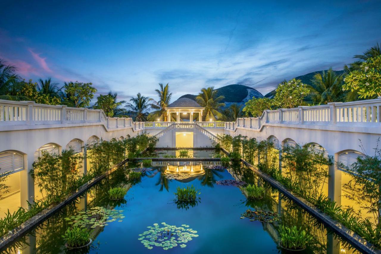 Vinpearl Golflink Nha Trang Hotel Exterior photo