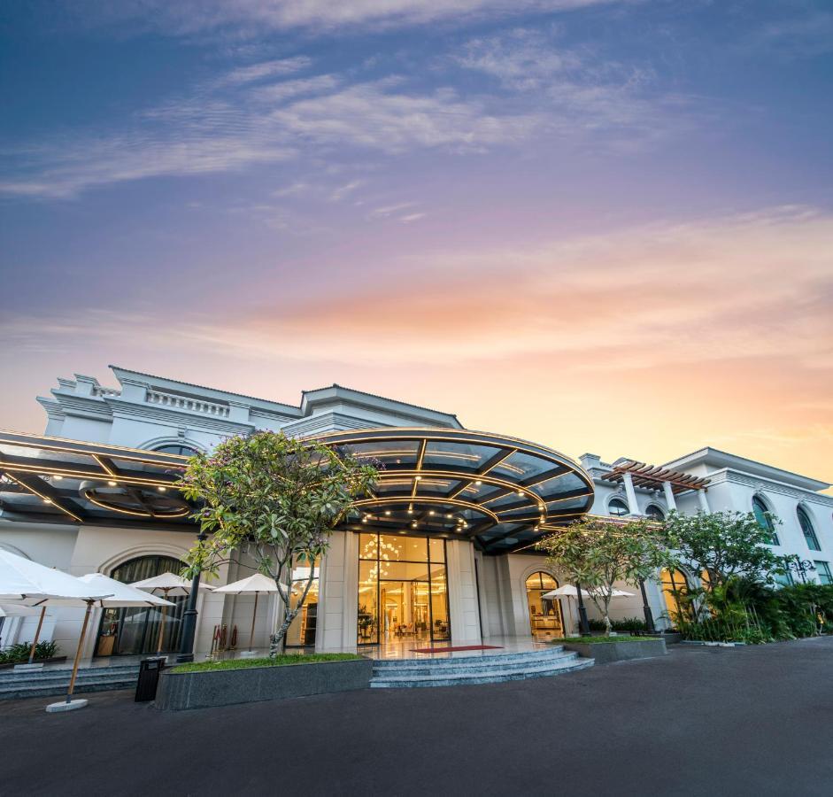 Vinpearl Golflink Nha Trang Hotel Exterior photo