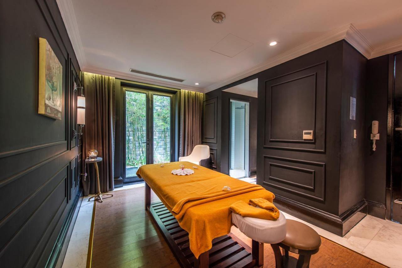 Vinpearl Golflink Nha Trang Hotel Exterior photo